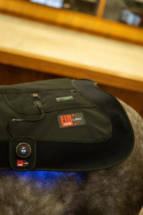 CATAGO FIR-Tech LED Therapy Pad X84 LED Therapy Pad X84 | VbridSport