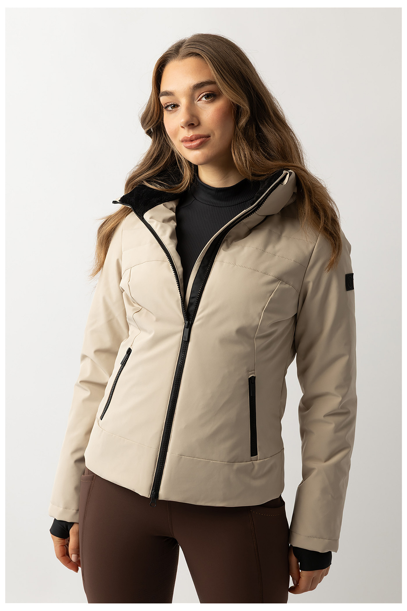 BR Lara Ridjacka Dam - Doeskin , Medium
